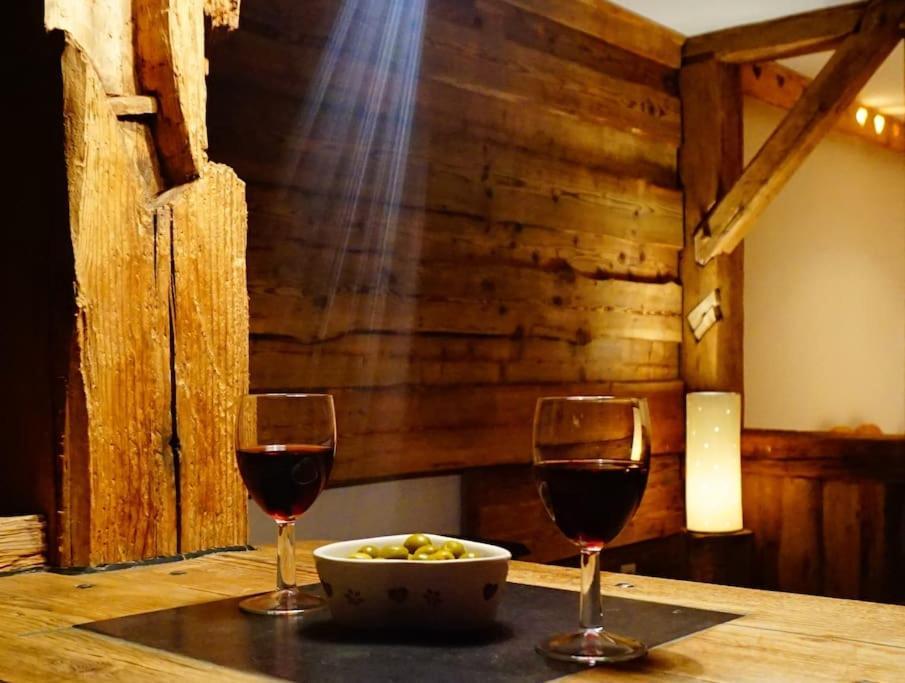 La Grange De Pimberty - Beautiful Apartments 27 Miles From Geneva Vailly Екстериор снимка